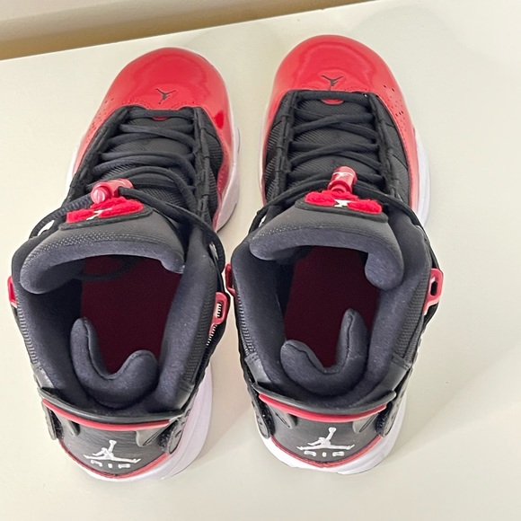 SOLD 😃 NEW AUTHENTIC AIR JORDAN Red Patent & BlK Mid-Top Sneakers - Picture 10 of 13